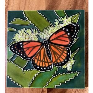 Butterfly Tile Handpainted Ceramic Decor Colorful Collectible Ping 6"x6" Green